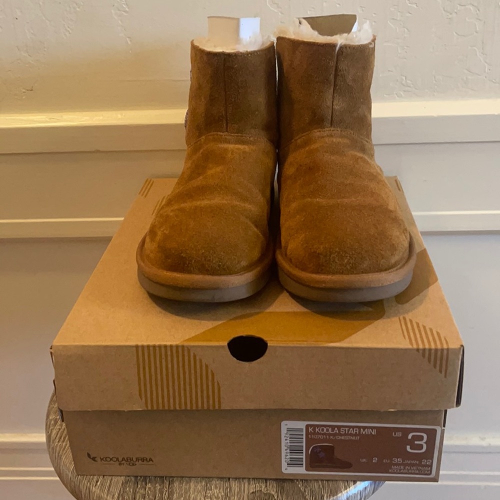 Kookaburra by Ugh Short Sherling Boot